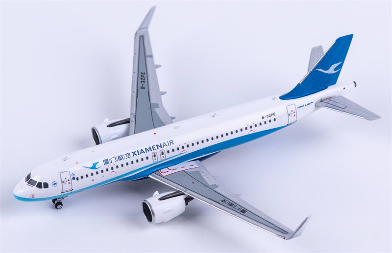 NG Models XiamenAir Airbus A320neo B-32PE 1:400 Diecast Model view 4