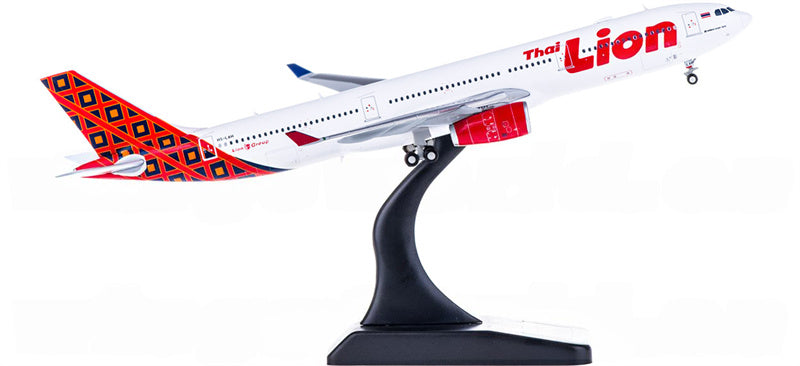 JC Wings Lion Air Airbus A330-300 HS-LAH 1:400 Diecast Model view 1