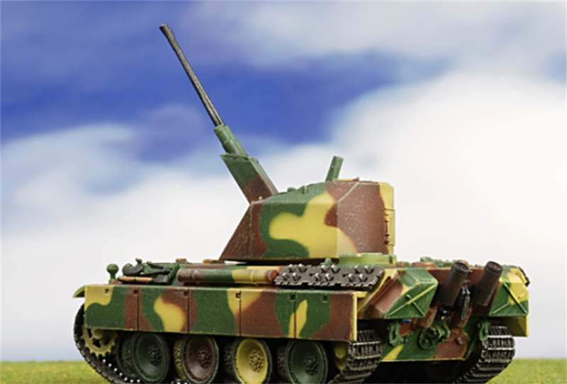 Dragon MAN Sd.Kfz.171 Flakpanzer V Coelian German Army, Germany, 1945 1:72 Tank Pre-built Model