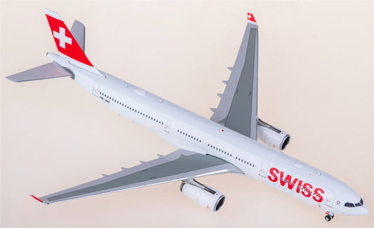 Phoenix Swiss Airbus A330-300 HB-JHF 1:400 Diecast Model view 1