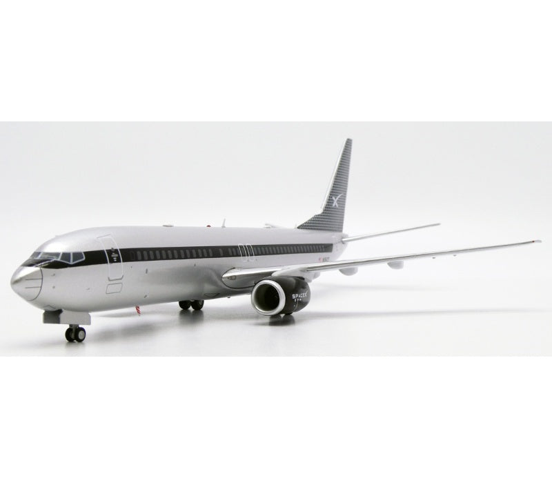 JC Wings 1:200 SpaceX B737-800 N154TS  DIECAST Model