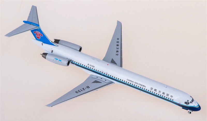 FLOZ China Southern Airlines MD-82 B-2139 1:400 Diecast Model view 1