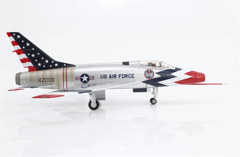 Hobby Master F-100 Skyblazers 542009 USAF 1960 Season 1/72 Aircraft Pre-built Model