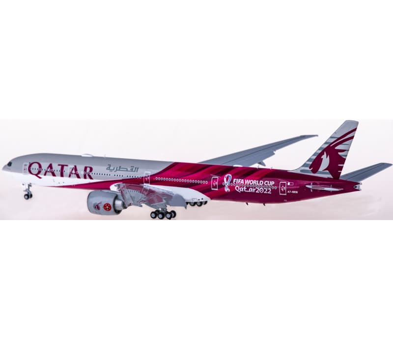 JC Wings Qatar Boeing 777-300ER A7-BEB Flaps down 1:400 Aircraft Pre-built  Airliner Model Display