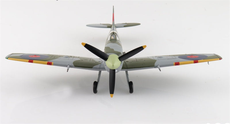 HOBBY MASTER Spitfire Mk. Vb EN921 flown by F/O Jack Sheppard No. 401 Sqn. (RCAF) 1943 1:48 Aircraft Pre-built Model