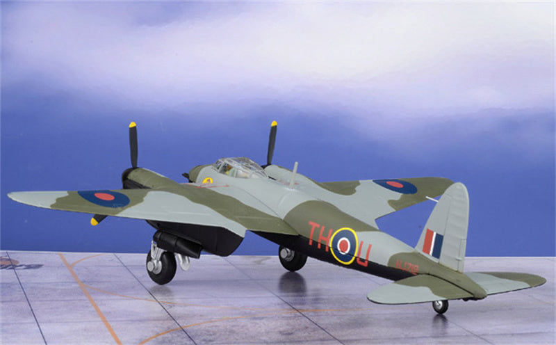 CORGI de Havilland Mosquito FB.Mk VI RCAF No.418 Sqn, HJ719 Moonbeam McSwine, James Forrest 'Lou' Lima, England, Januar 1944 Limited Edition 1/72 Aircraft Pre-built Model