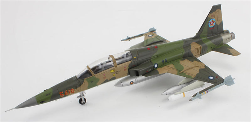 HOBBY MASTER ROCAF F-5F Tiger II 46th Aggressor Sqn 1:72 Model