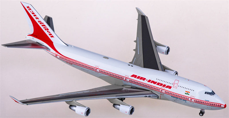 JC Wings Air India Boeing 747-400 VT-ESP 1:400 Diecast Model view 2
