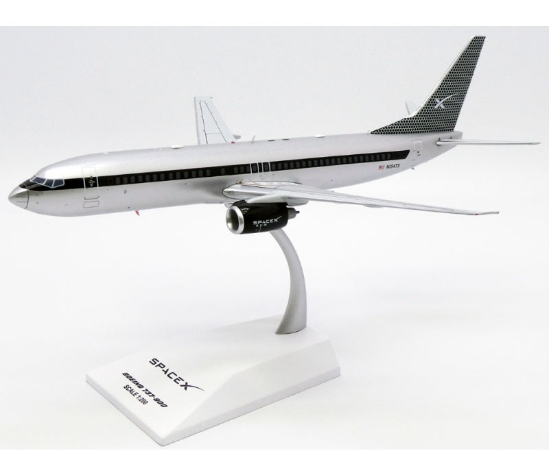 JC Wings 1:200 SpaceX B737-800 N154TS  DIECAST Model