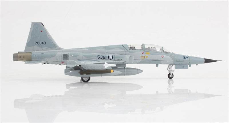 HOBBY MASTER F-5F Tiger II 5361 ROCAF China Aviation Museum 1:72 Aircraft Pre-built Model