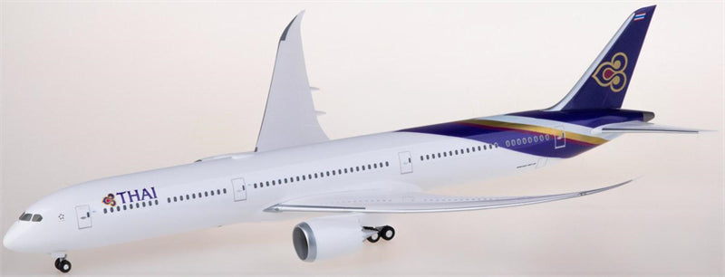 Hogan Thai Airways Boeing 787-10 1:200 ABS Model view 1