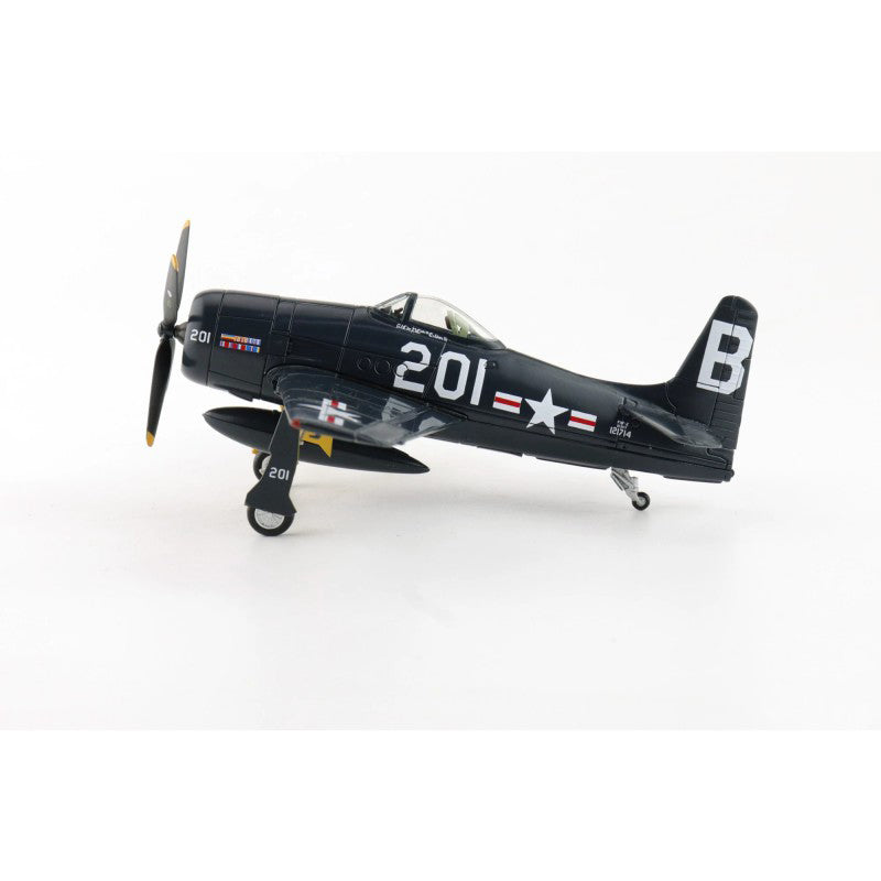 SkyMax USN F8F-2P Bearcat Duxford 1:72 Model 2014 Restored plane White 201 B 121714