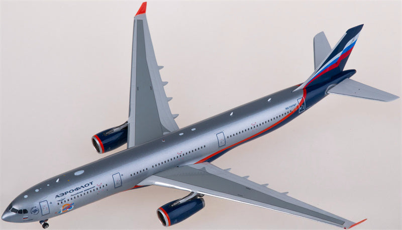 Phoenix Aeroflot for Airbus A330-300 RA-73787 1:400 Airplane Pre-built  Airliner Model Display