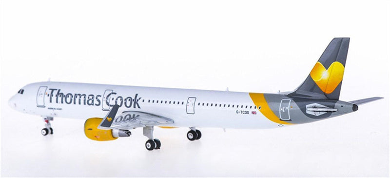 Phoenix Thomas Cook Airbus A321 G-TCDG 1:400 Diecast Model view 4