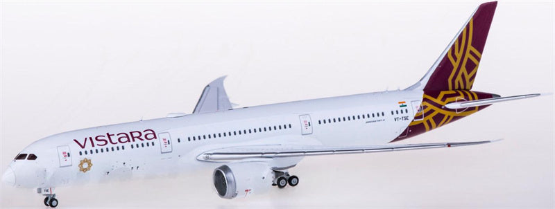JC Wings Vistara Boeing 787-9 Dreamliner VT-TSE 1:400 Diecast Model view 2