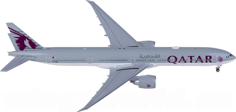 JC Wings Qatar Boeing 777-300ER A7-BEE 1:400 Diecast Model view 1