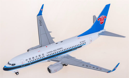 FLOZ China Southern Boeing 737-700 B-5247 1:200 Diecast Model view 1